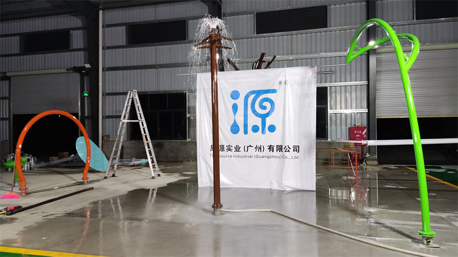 噴水椰子樹(shù)