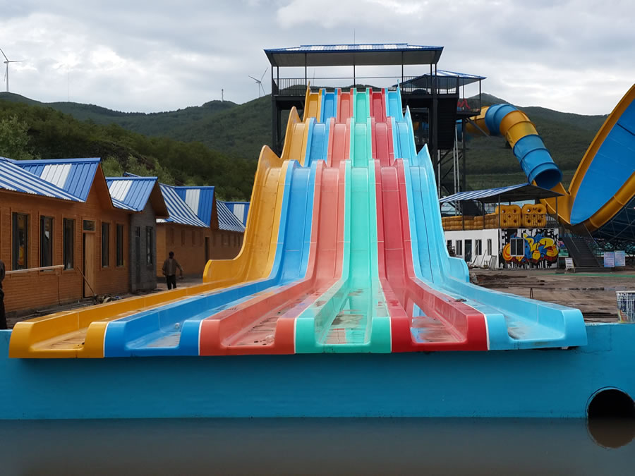 彩虹競速滑梯|大型水滑梯